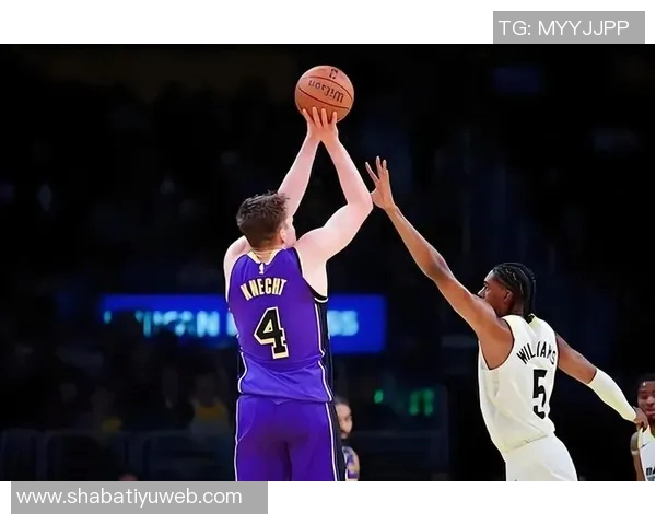 布朗谈上季射手众多现状变化积极寻找投篮机会提升表现